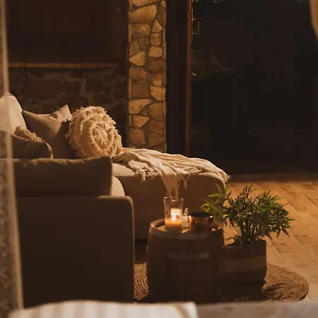 شقة Scardona Rustica With Jacuzzi, Bbq And Private Parking In Center Of سكرادين